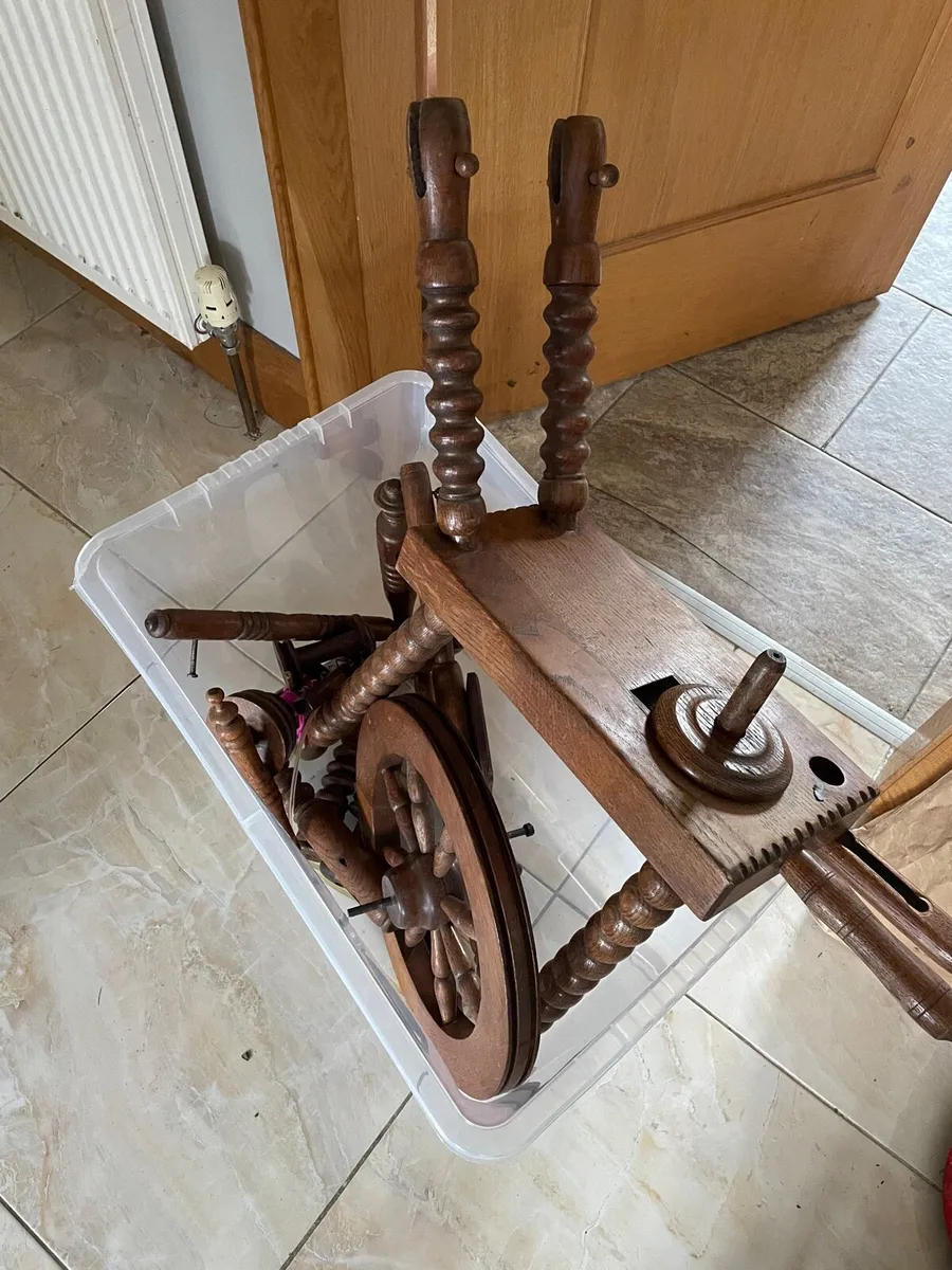 Vintage Spinning Wheel