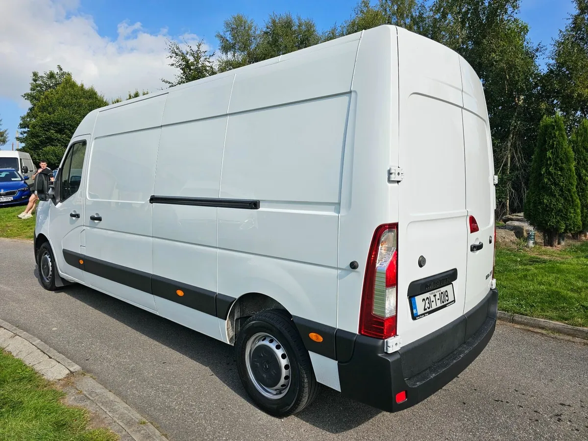 Renault Master 2023 - Image 4
