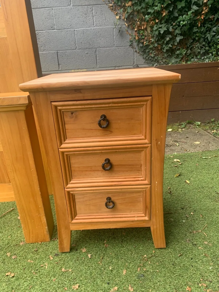 Bedroom Furniture - Image 4