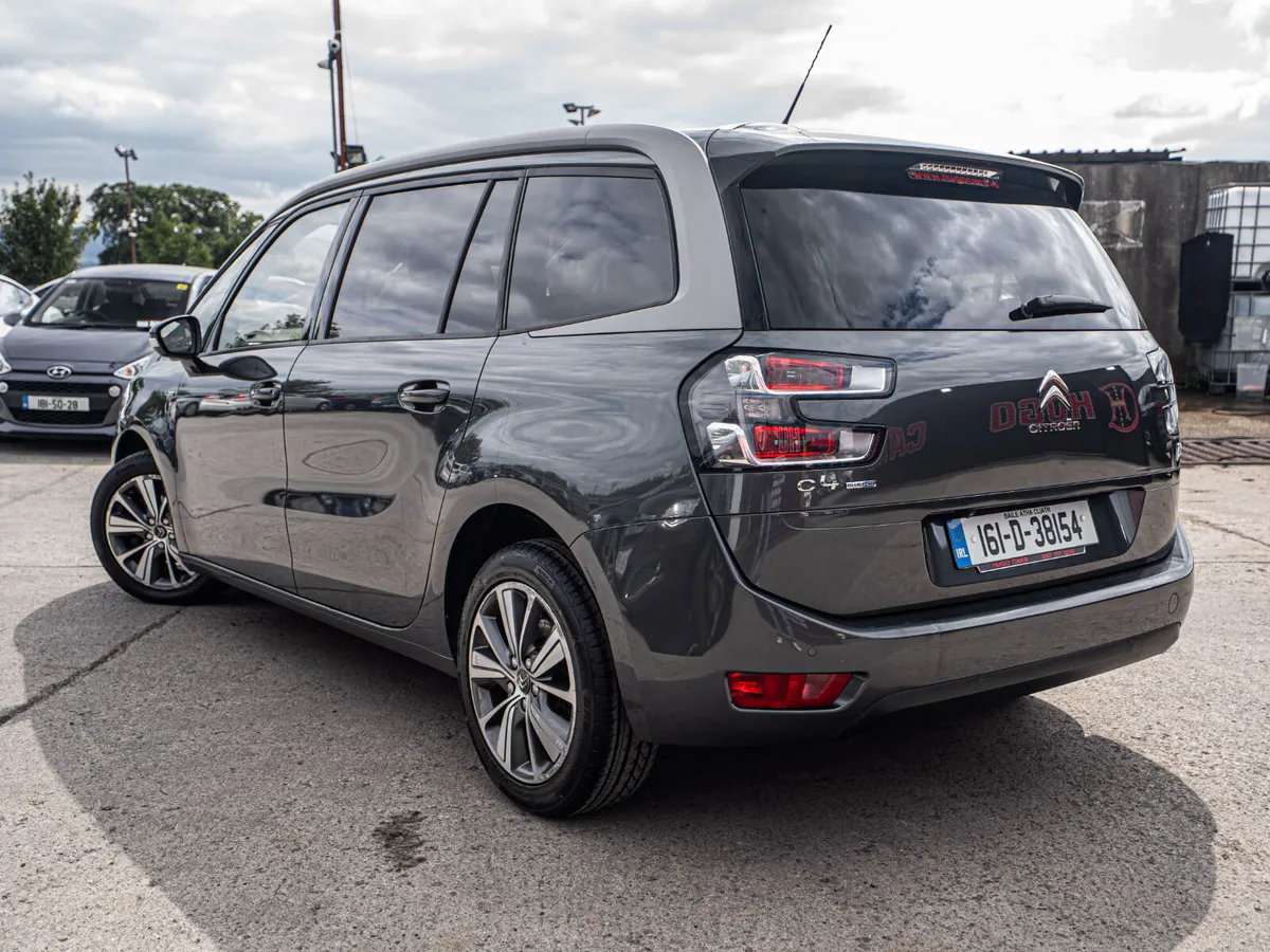 2016 Citroën C4 Exclusive/1 owner/1yr warranty - Image 2