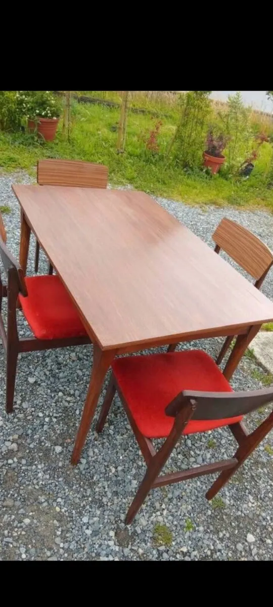 mid century teak draw leaf dining set - Image 1