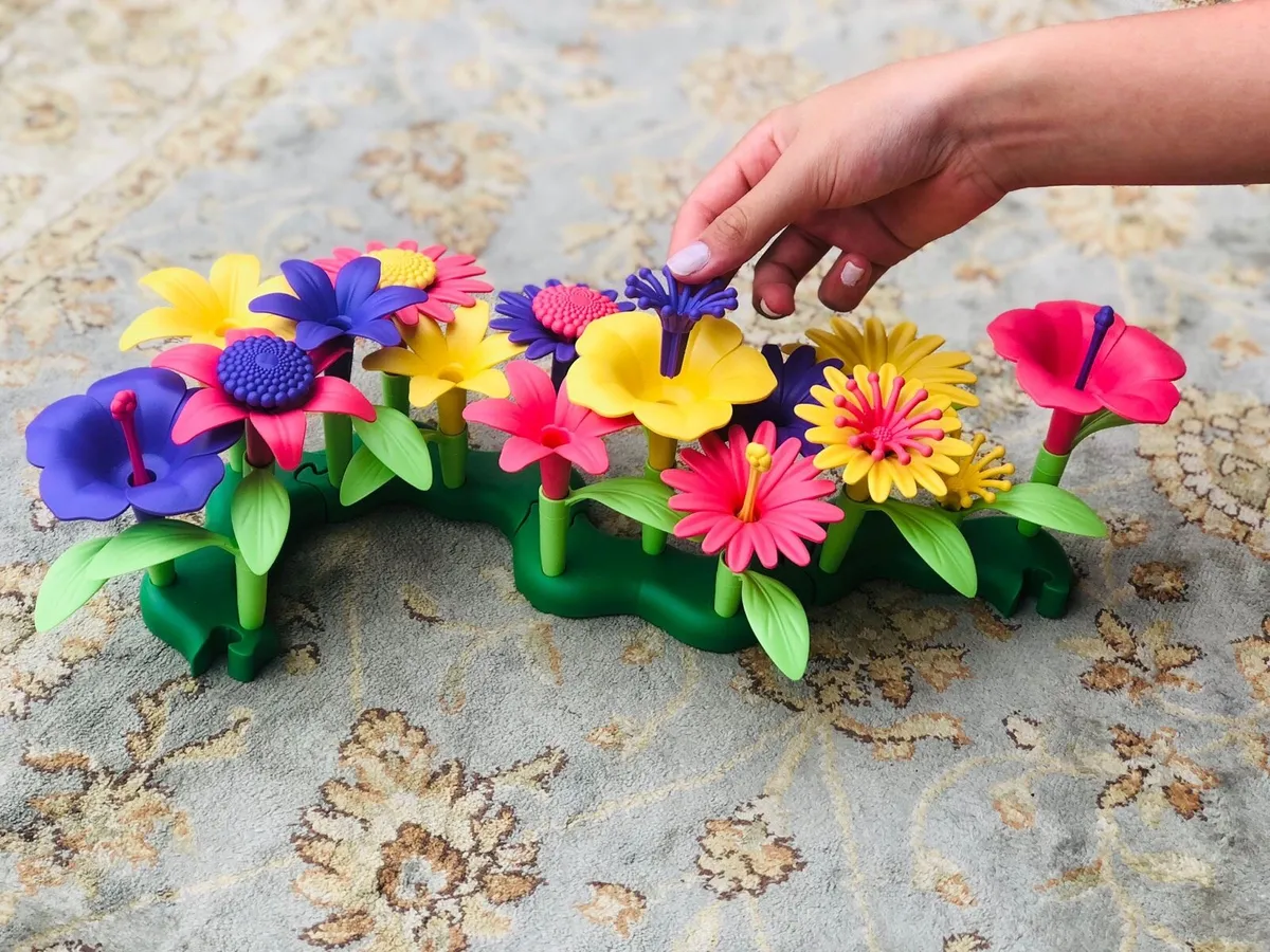 Squigs, Build your garden & Number Train by Duplo - Image 1