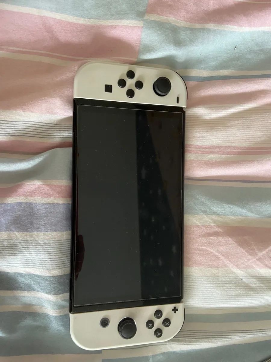 Nintendo switch - Image 3
