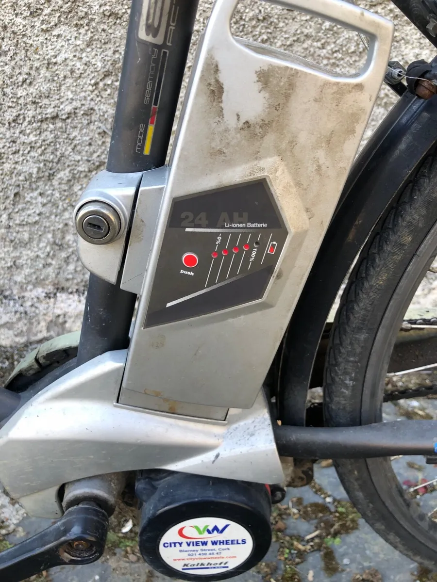 Electric bike - Image 2