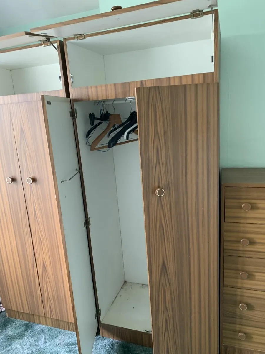 Bedroom - Image 3