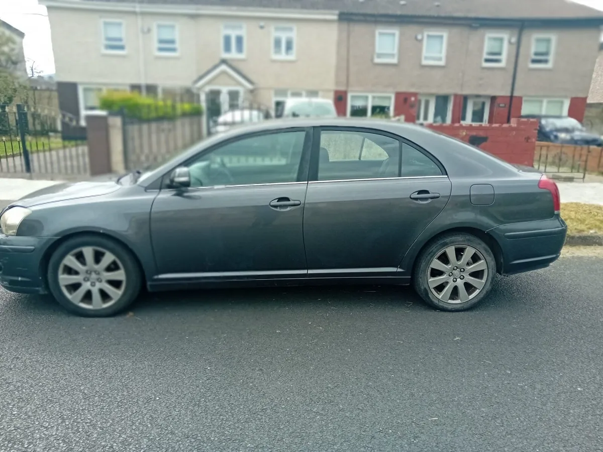 Toyota Avensis - Image 3