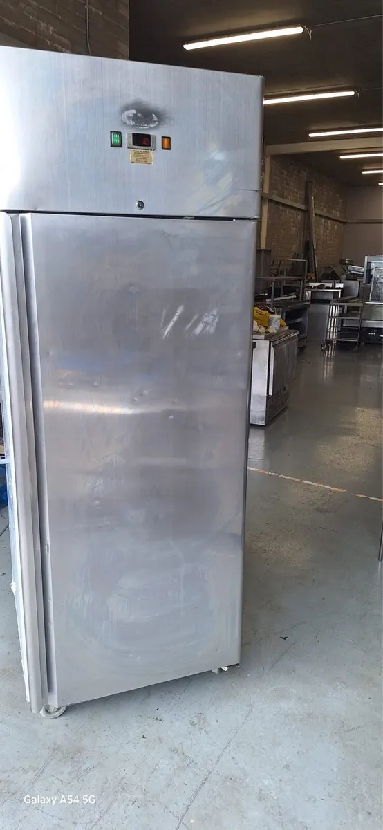 Upright Freezer single door - Image 1