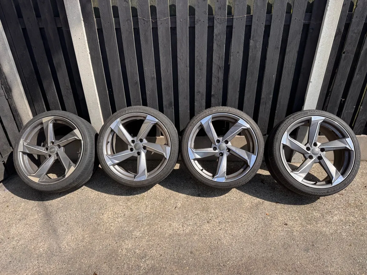 Selection of Audi alloy wheels 5x112 - Image 1