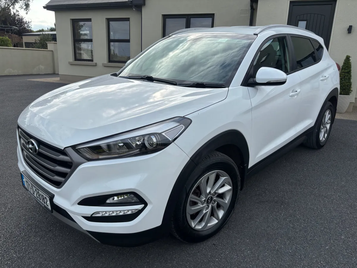 2017 Hyundai Tucson Executive 1.7 Diesel NCT 03/27 - Image 2