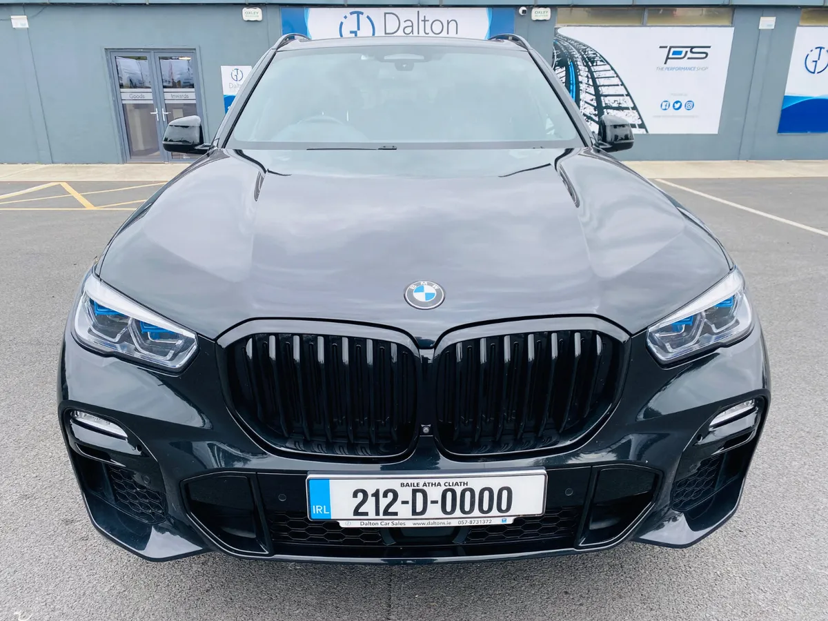 BMW X5 45e M-SPORT X-DRIVE HYBRID - Image 2