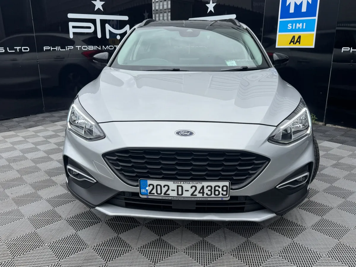 Ford Focus 1.5TDCI ACTIVE AUTO 120HP - Image 4