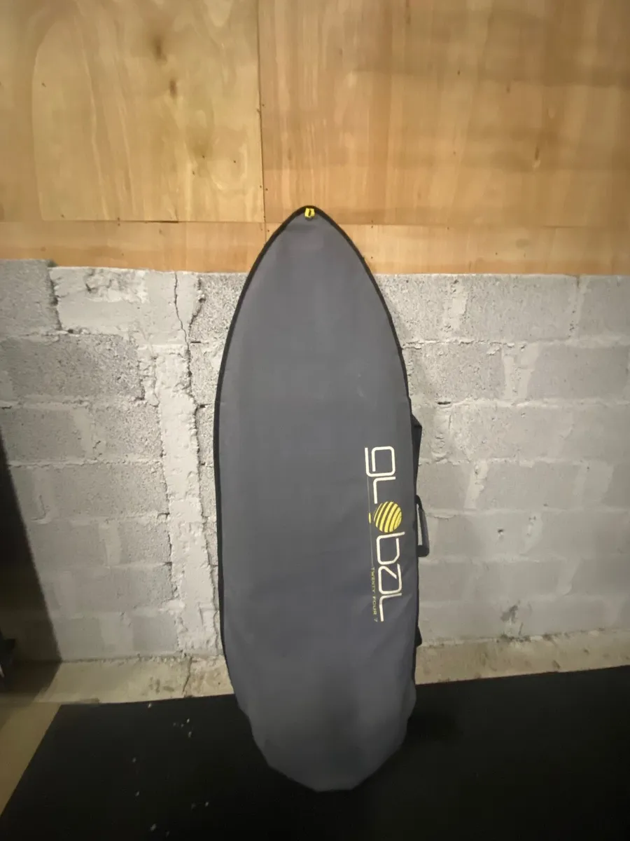 Surfboard - Image 2