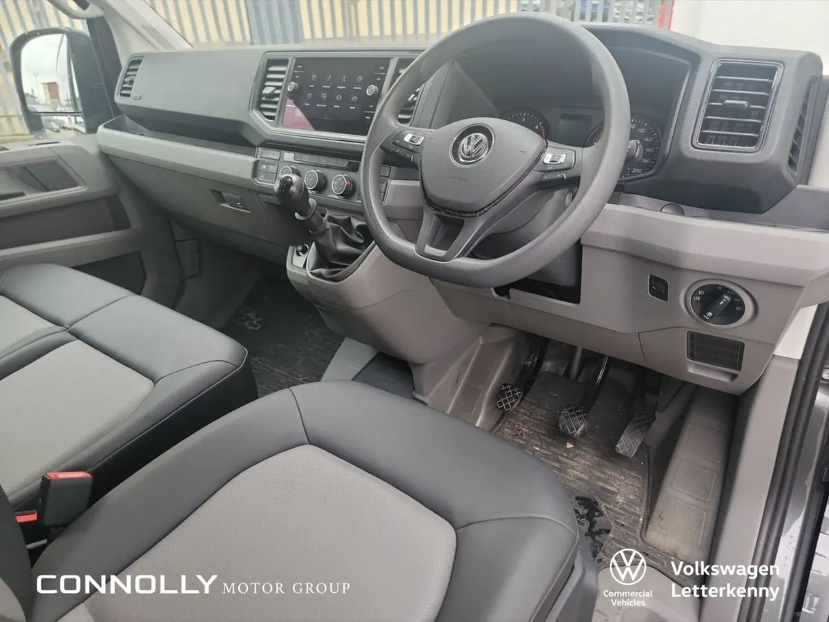 Volkswagen Crafter Crafter 30 MWB 140BHP M - Image 2