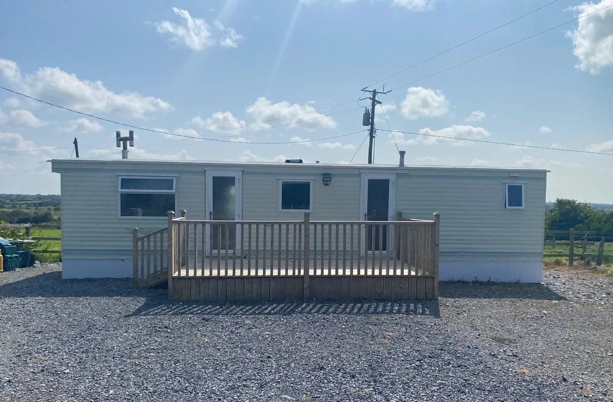 36x12ft Mobile Home - 2 Bed, En-suite, Solid Fuel - Image 1