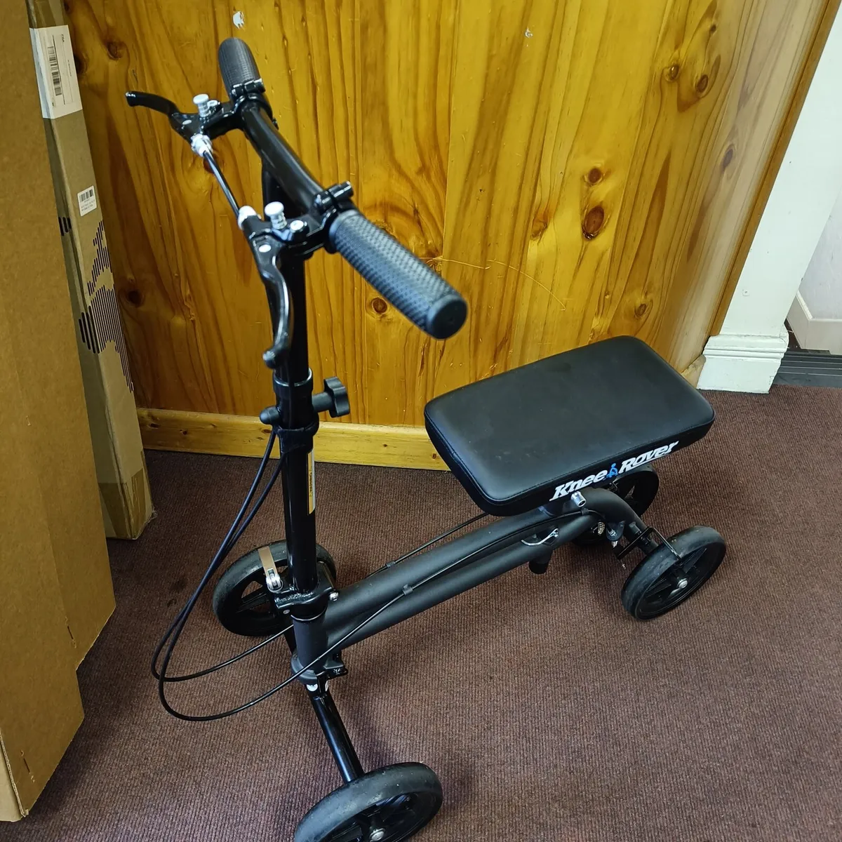 Knee Rover Scooter - Image 1
