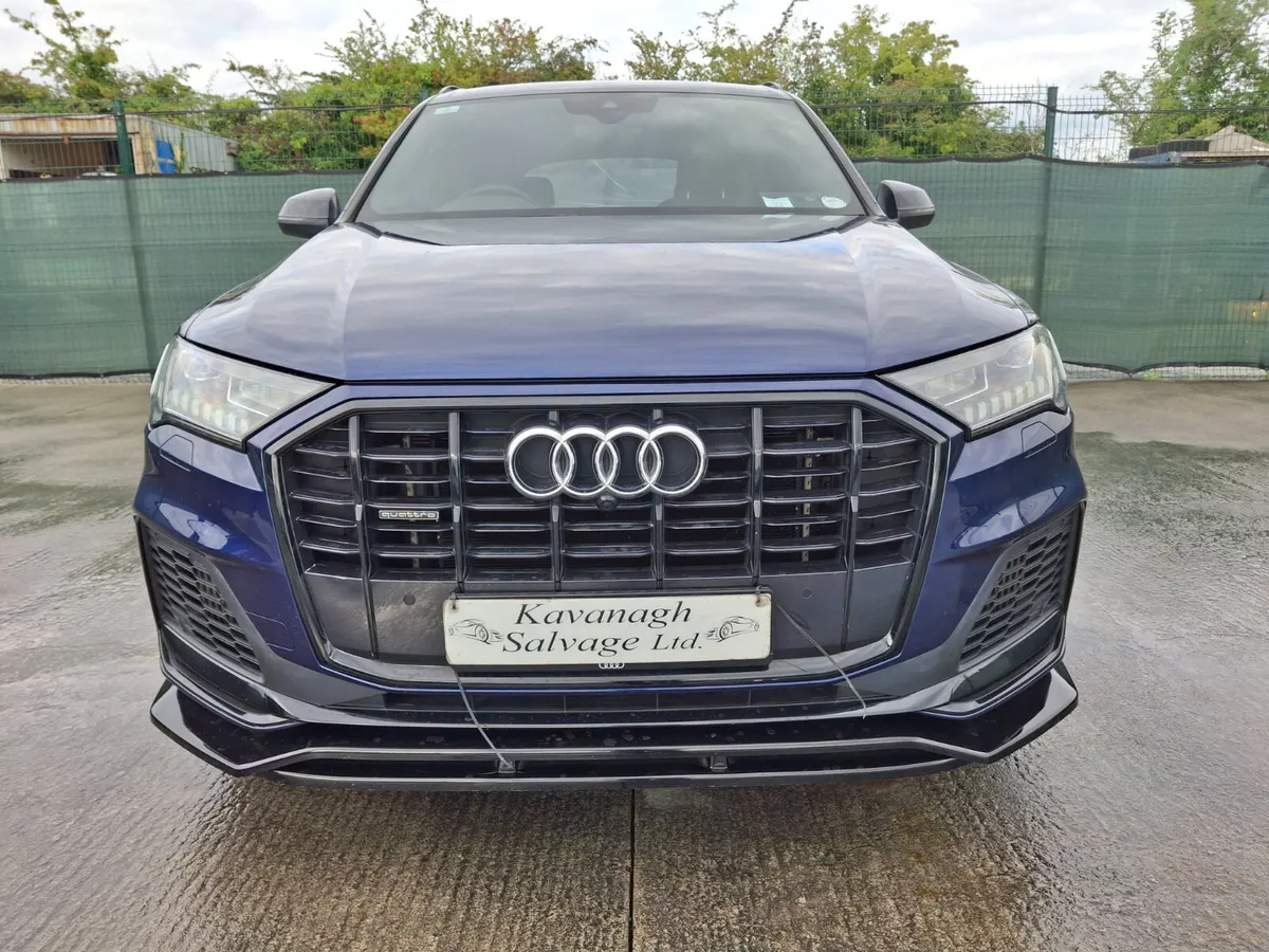 202 Audi Q7 S-Line  3.0  Quattro  with vat docket - Image 4