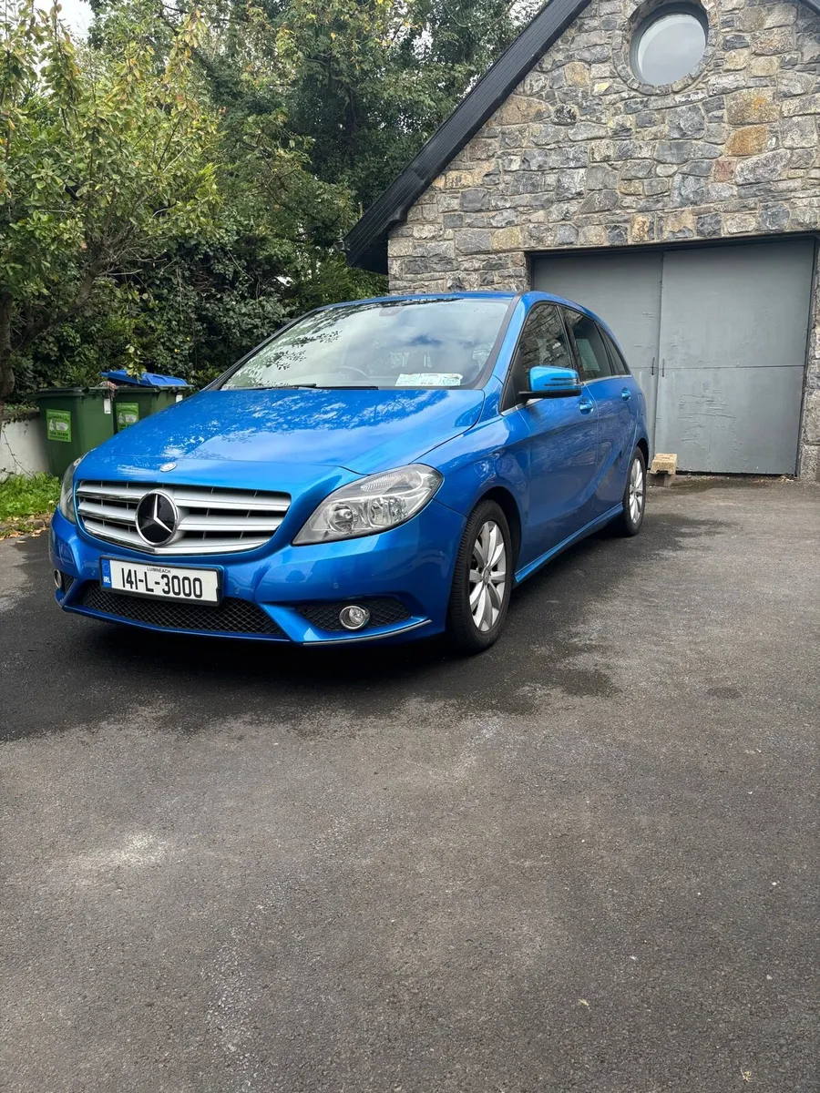 Mercedes B180 - Image 2