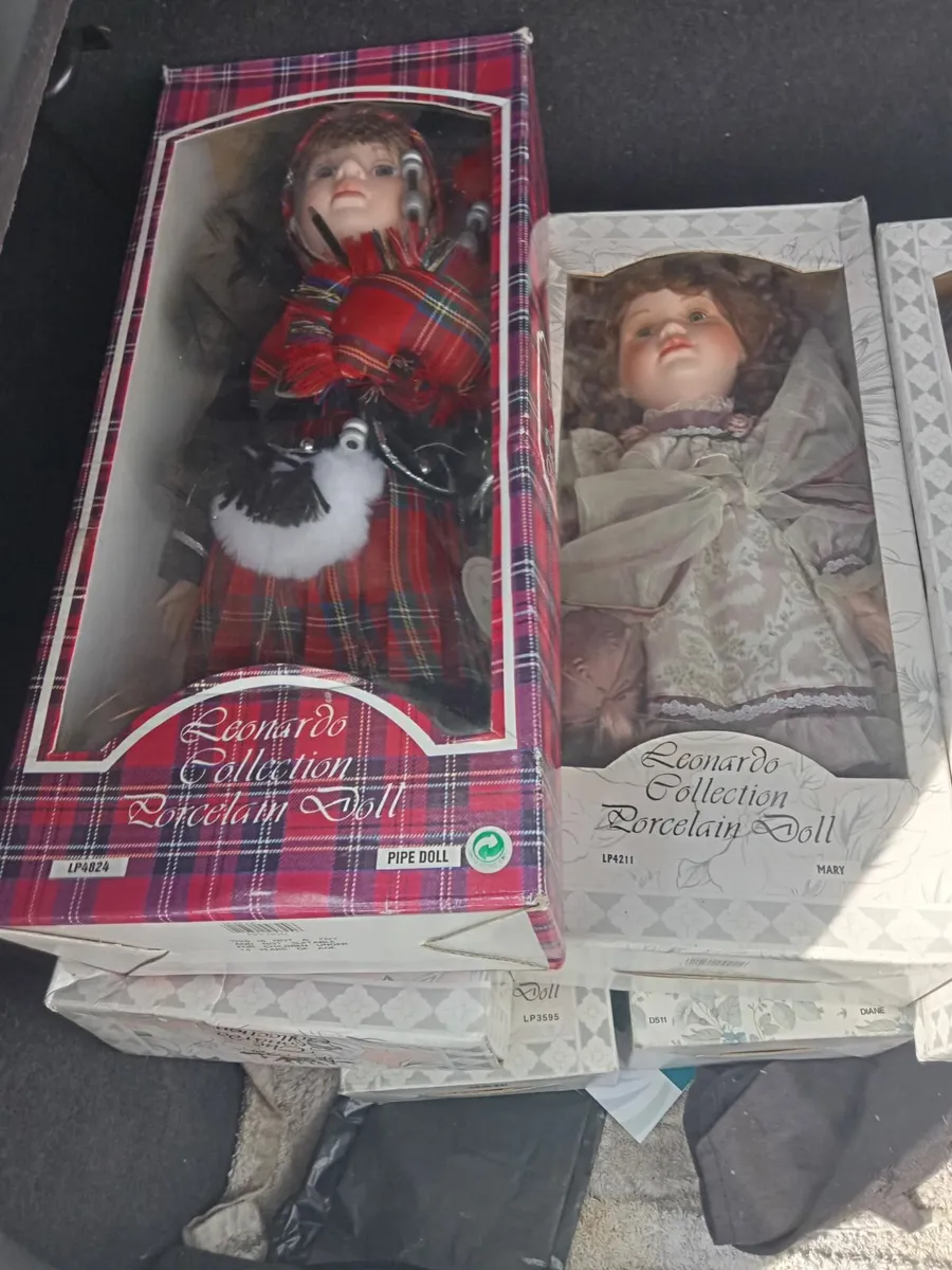 Dolls - Image 3
