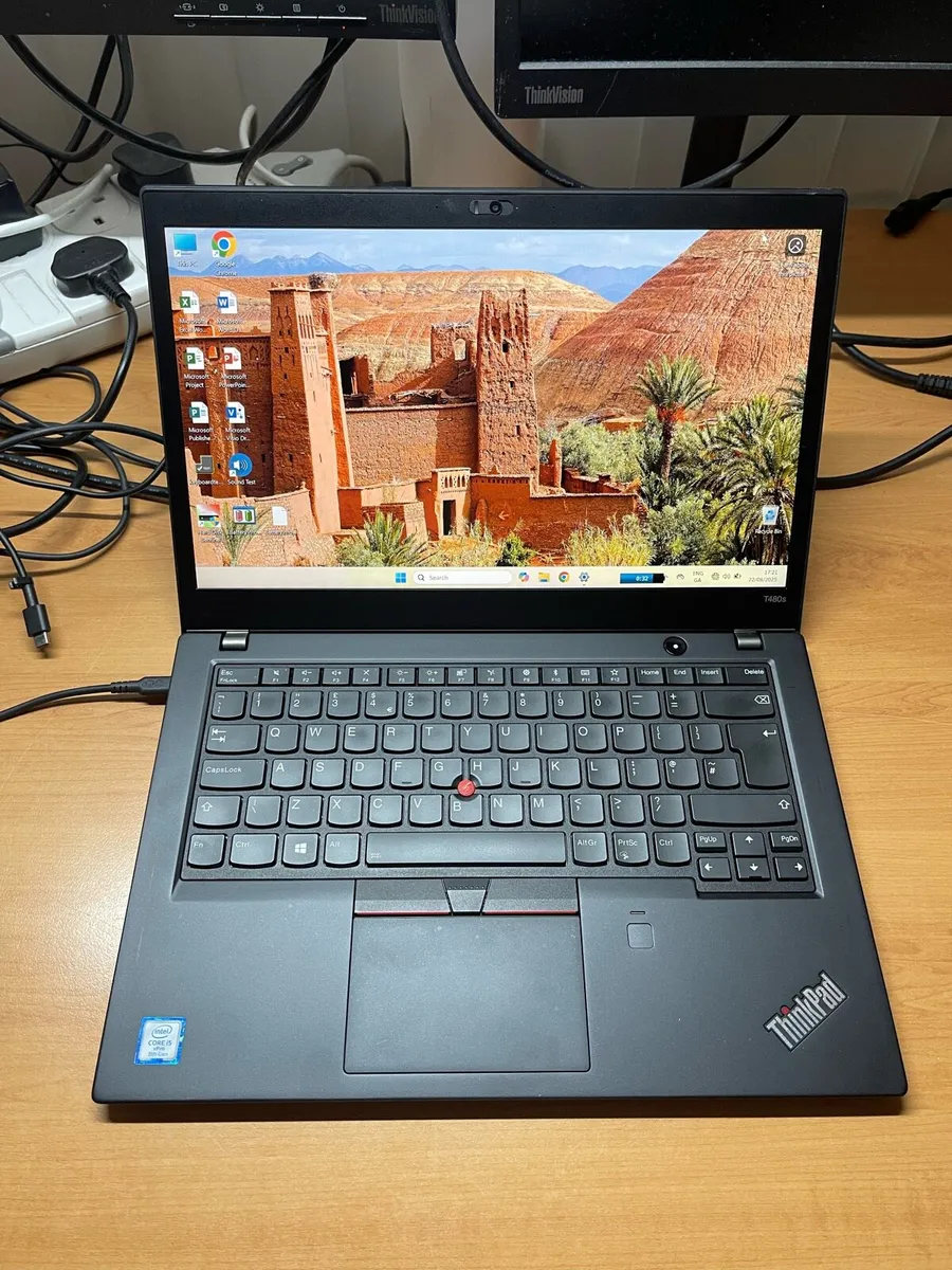Lenovo T480s i5 pro 16-256 win 11 pro - Image 1