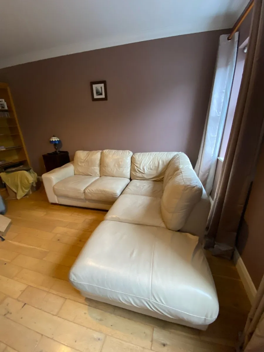 Leather sofa - Image 2
