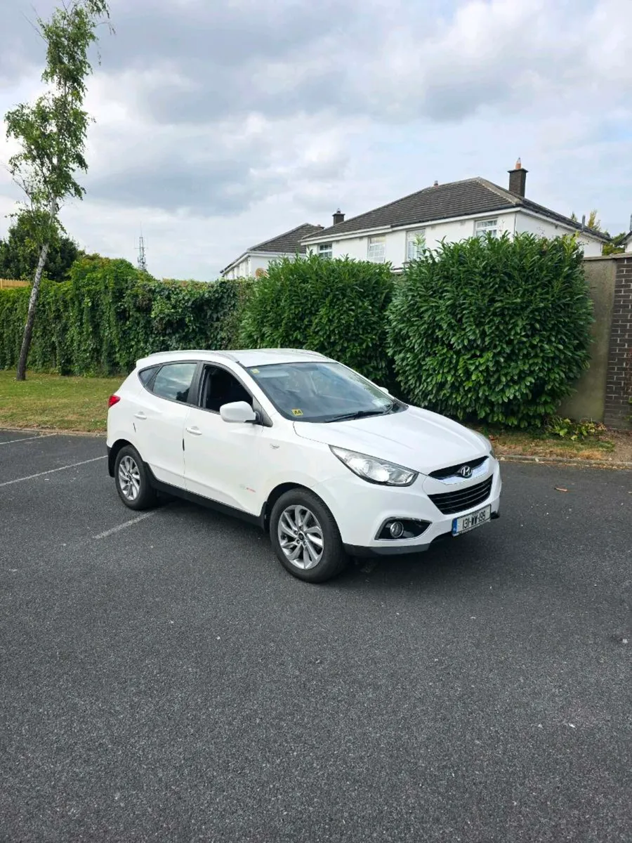 Hyundai ix35 - Image 1
