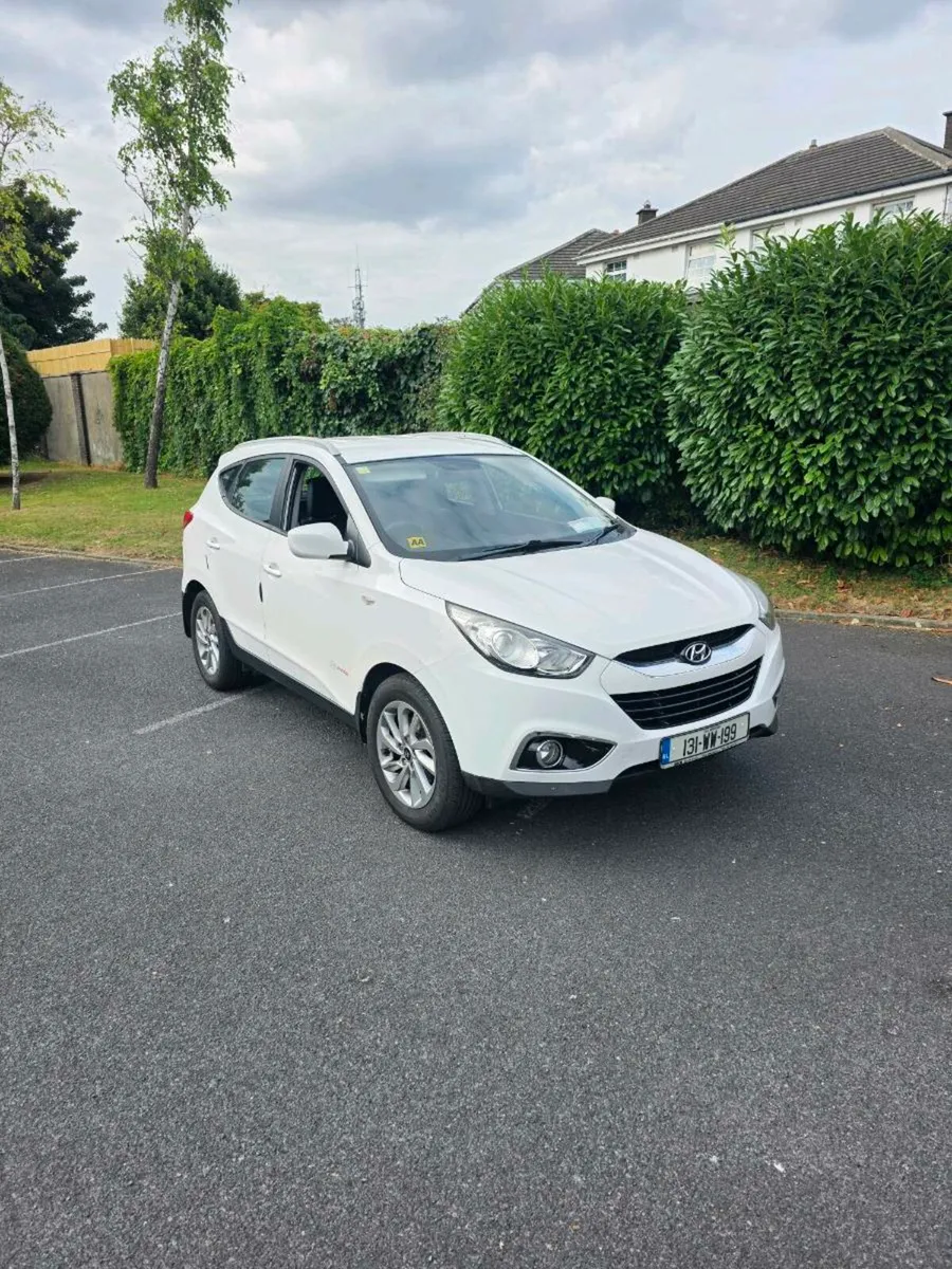 Hyundai ix35 - Image 2