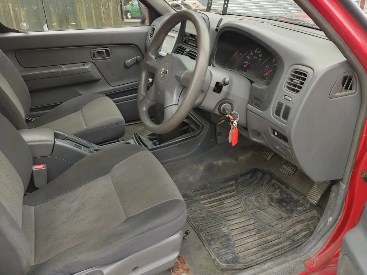 05 Nissan Navara Tax 04-26 DOE 03-26 - Image 3