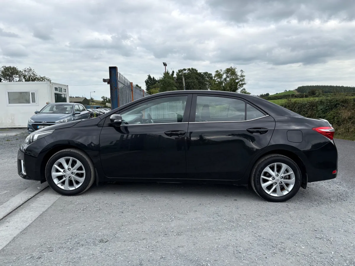 Toyota Corolla 2015 1.4 D4D - Image 4