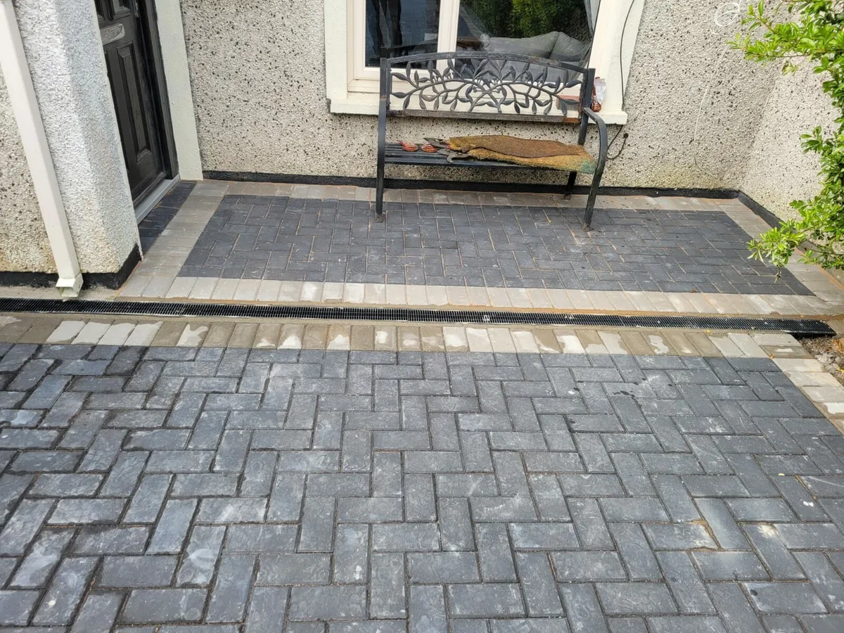 Builder available - Image 4