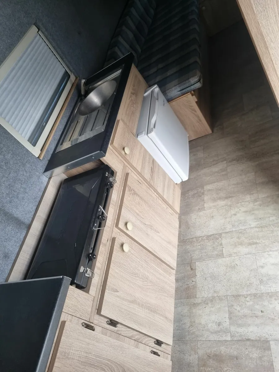 campervan - Image 4
