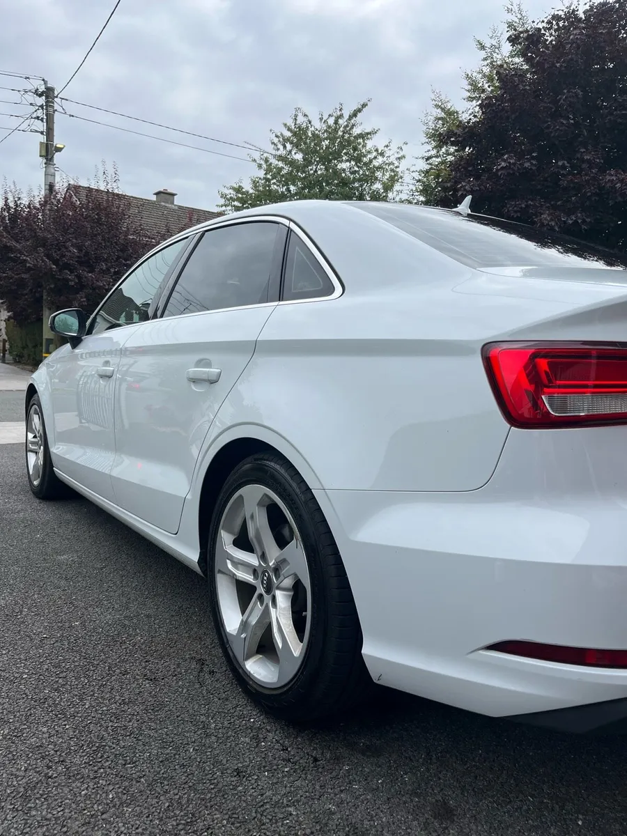 Audi A3 S-Tronic - Image 4