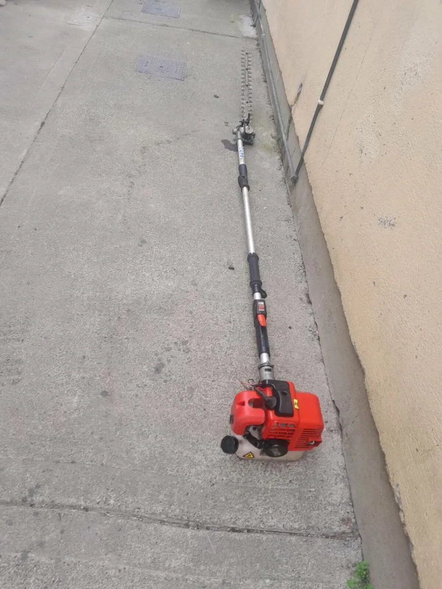 Mitox longreach hedgetrimmer - Image 1