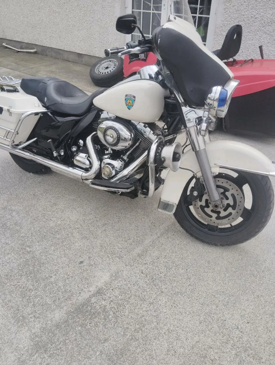 Motorcycle - Image 2