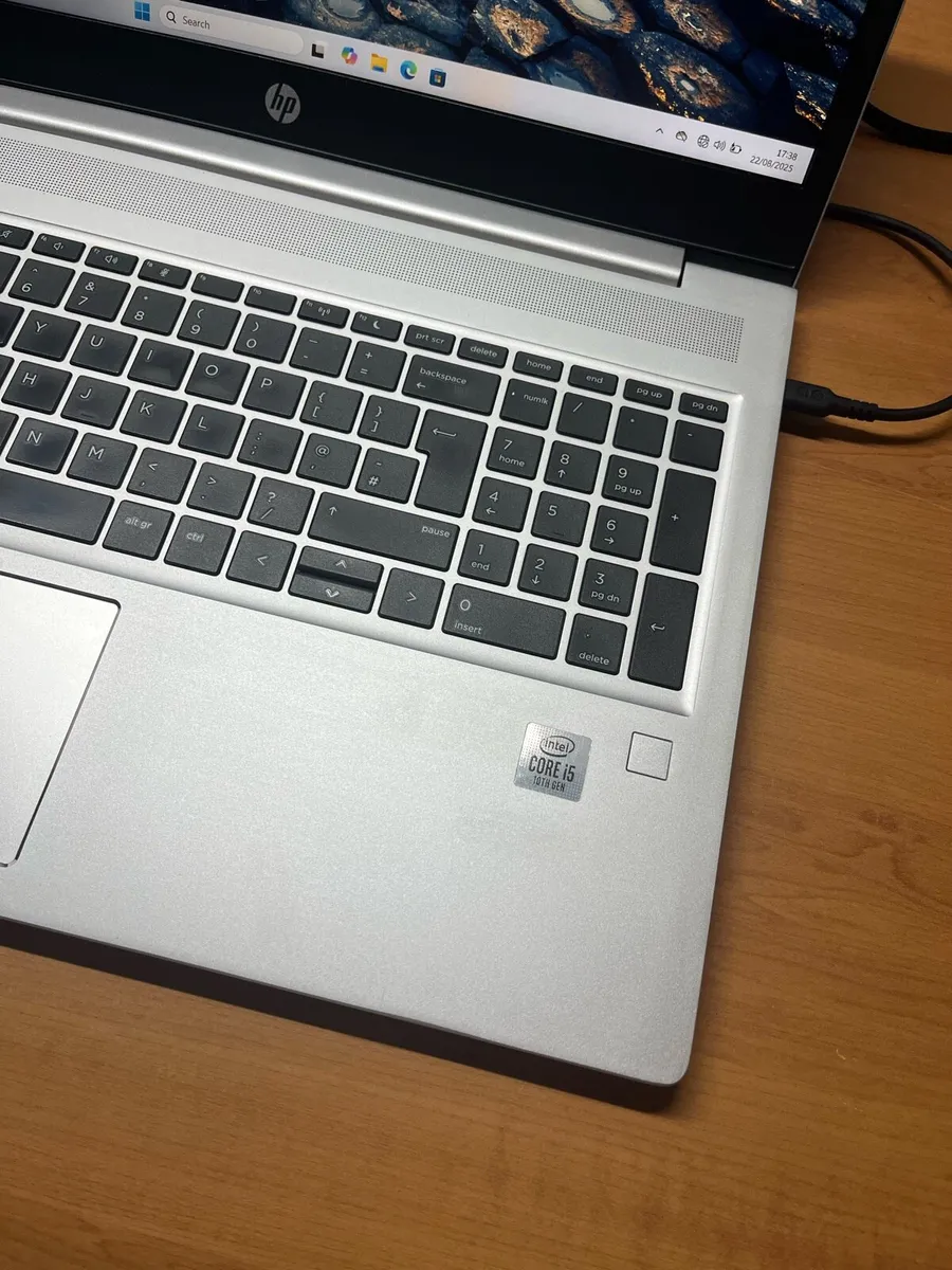 HP i5 pro 32gb ram 1 TB SSD w11 pro - Image 2