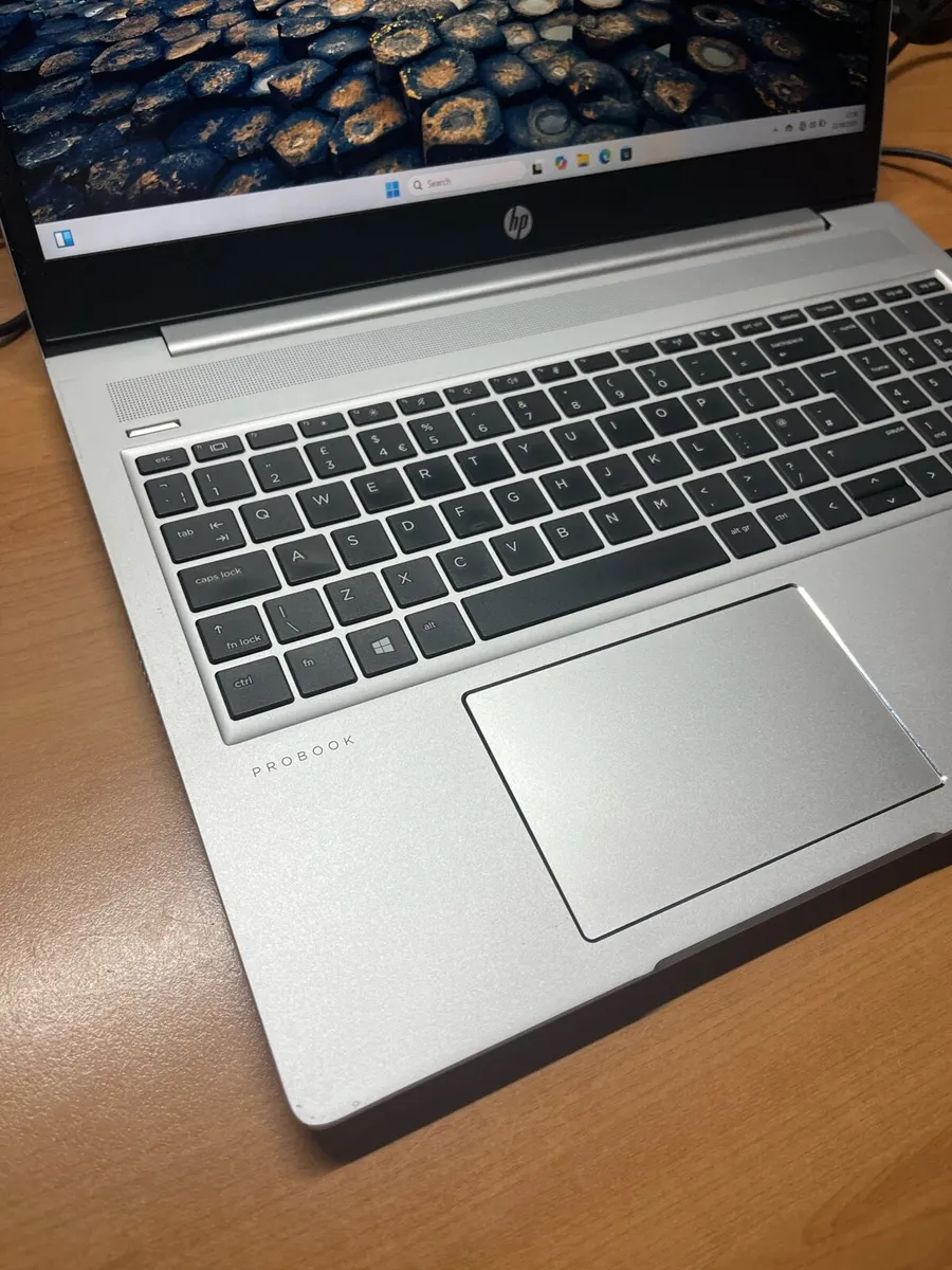 HP i5 pro 32gb ram 1 TB SSD w11 pro - Image 3
