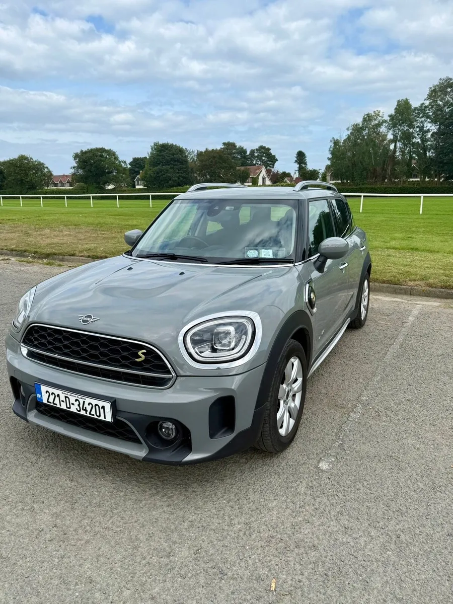 Mini Countryman Cooper S Hybrid / Petrol 4 Door - Image 3