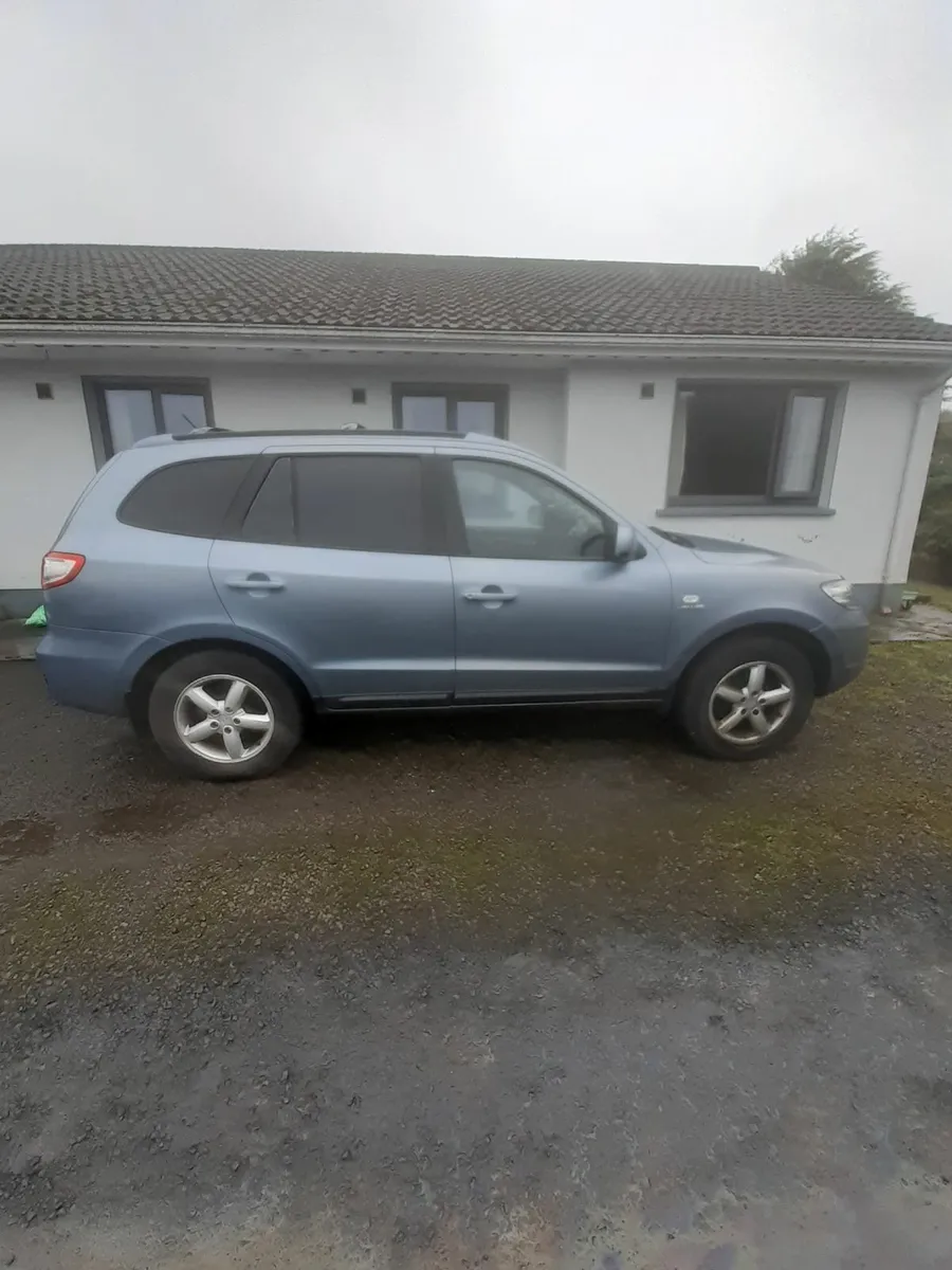 Hyundai Santa Fe 2007 - Image 4