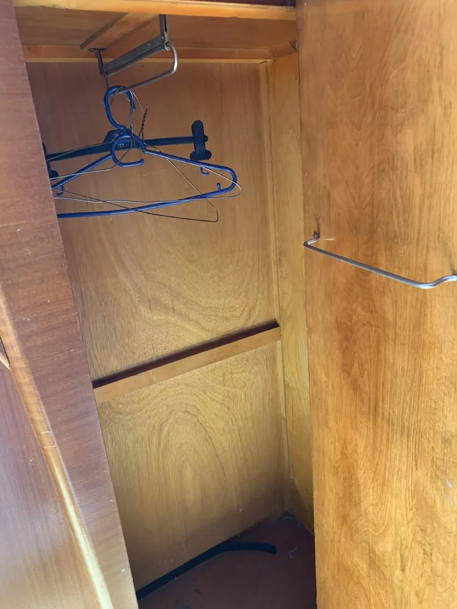 Bedroom - Image 2