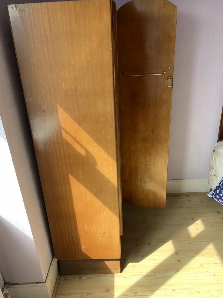 Bedroom - Image 3