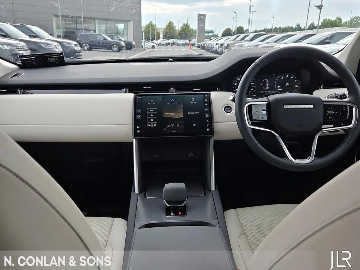 Land Rover Discovery Sport Phev AWD Dynamic S Aut - Image 4