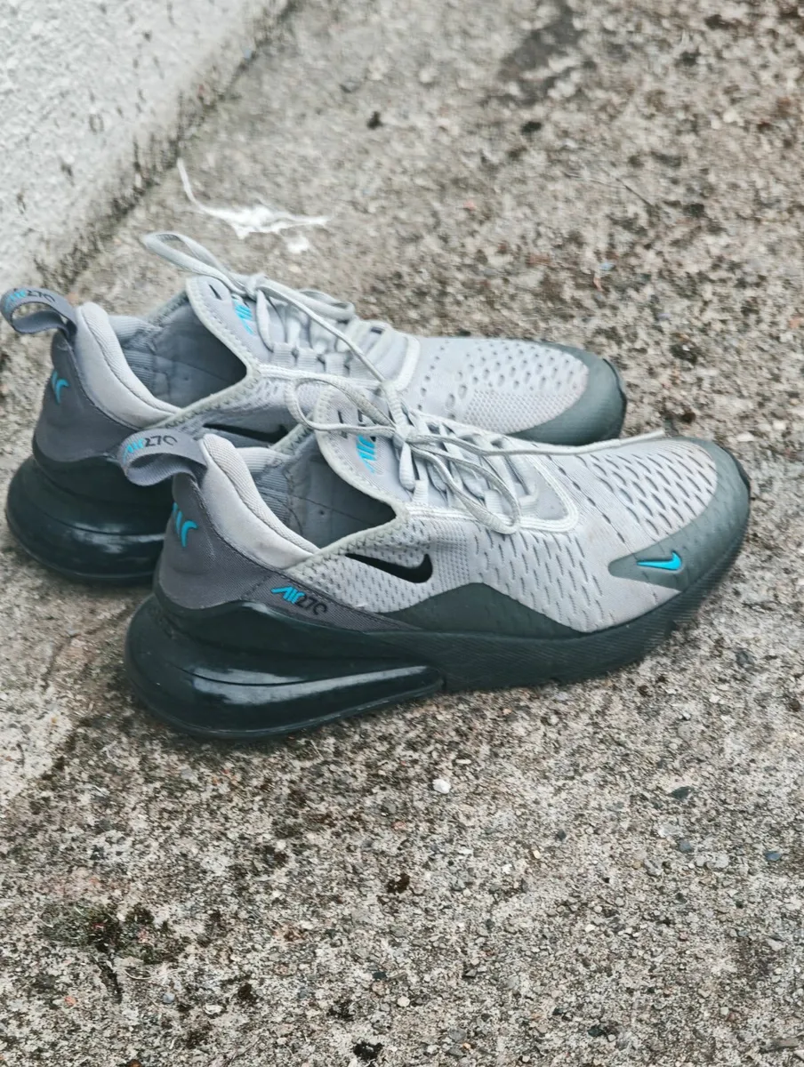 nike 270s