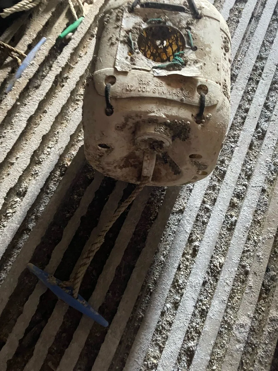 Whelk pots - Image 1