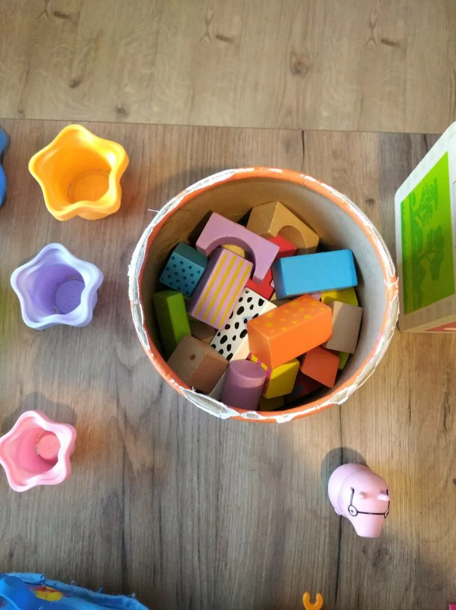 Toys - Image 4