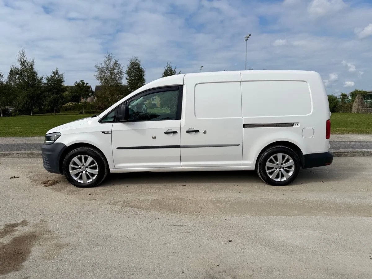 VW Caddy Maxi - Image 2