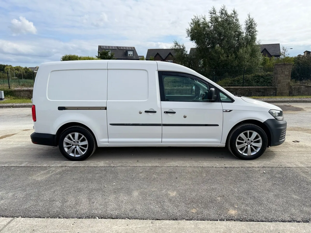 VW Caddy Maxi - Image 4