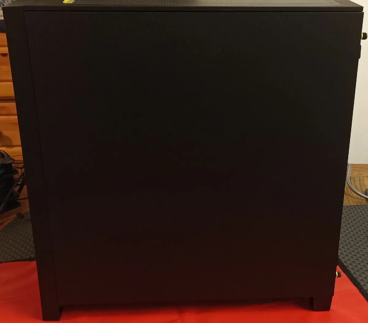 Corsair 4000D c/w 3 different front panels. - Image 3