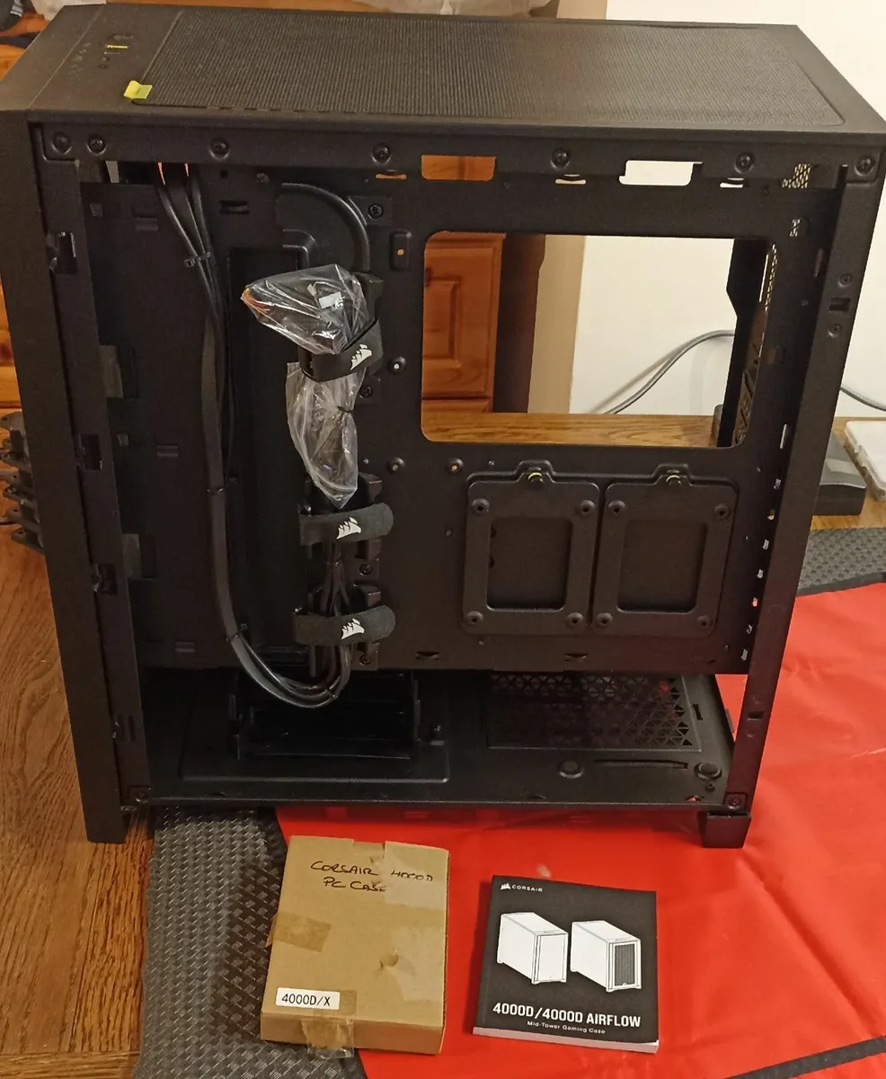 Corsair 4000D c/w 3 different front panels. - Image 4