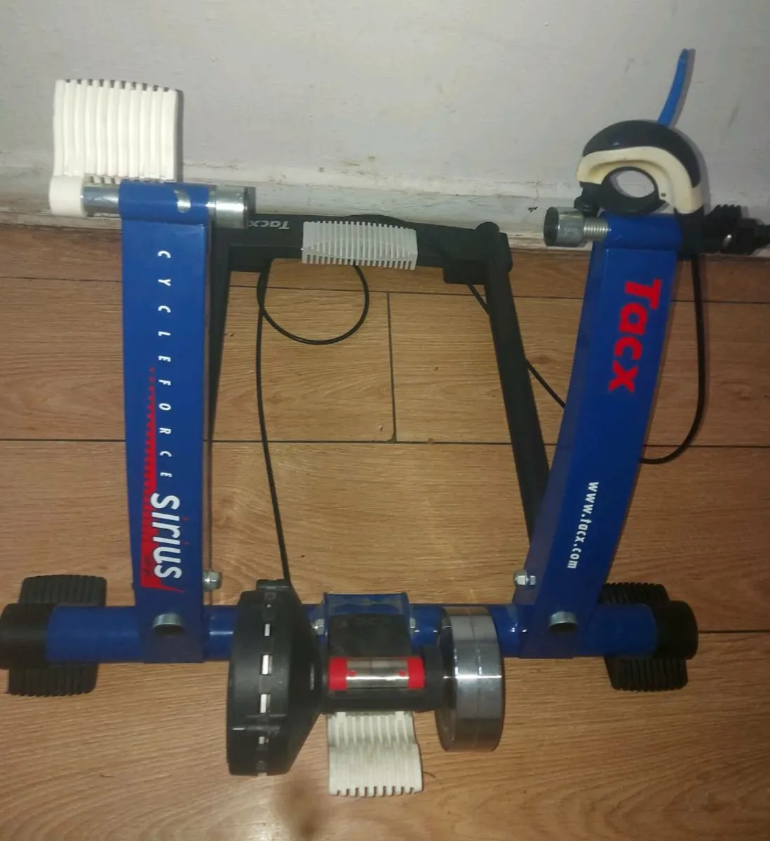 Tacx sirius cycleforce trainer - Image 1