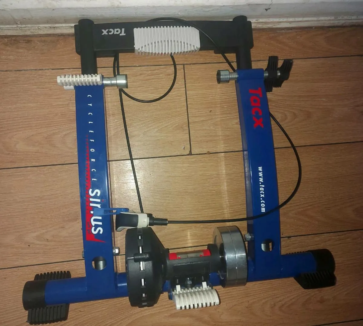 Tacx sirius cycleforce trainer - Image 4