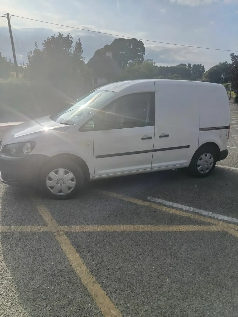 Volkswagen Caddy 2014 - Image 4